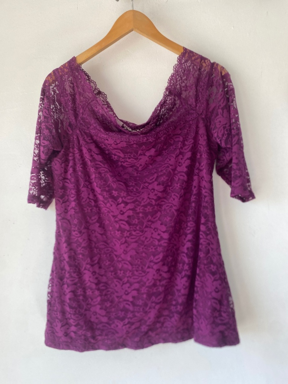 Torrid 1X  Floral Lace Top
